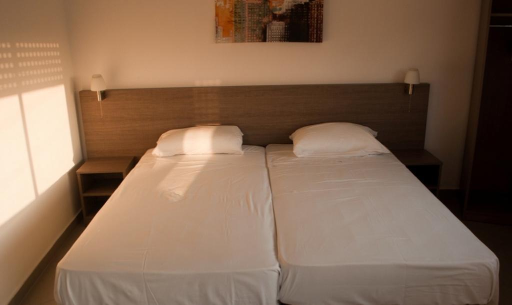 St. George Rent Rooms Larnaca Exterior photo